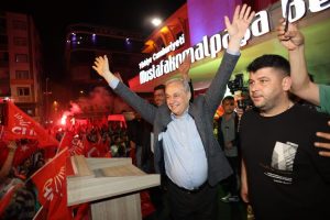 Şükrü Erdem: Mustafakemalpaşa’nın sesi Ankara’da duyulacak