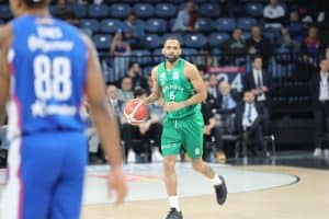 Bursaspor, Anadolu Efes’i devirdi