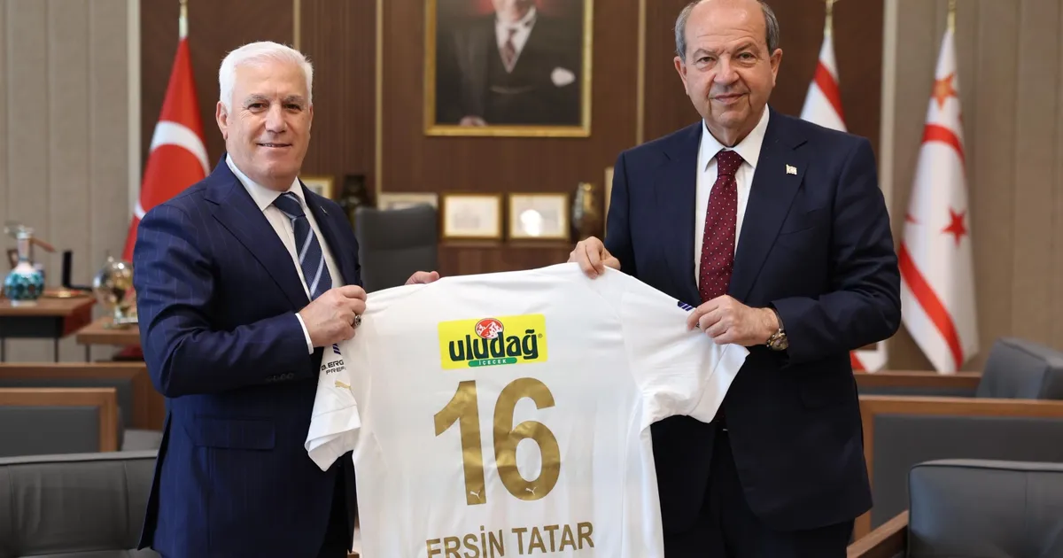 baskan-bozbeyden-kktc-cumhurbaskani-tatara-ziyaret-Ul4Egzw6.webp