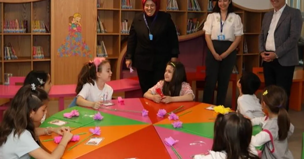 bursa-inegollu-miniklerden-annelerine-surpriz-32JPZYY3.webp