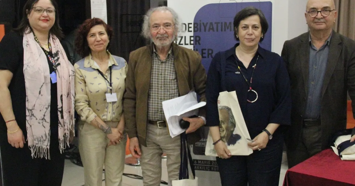 bursa-niluferde-rifat-ilgazin-turk-edebiyatina-katkilari-anlatildi-SNxC6CEE.webp