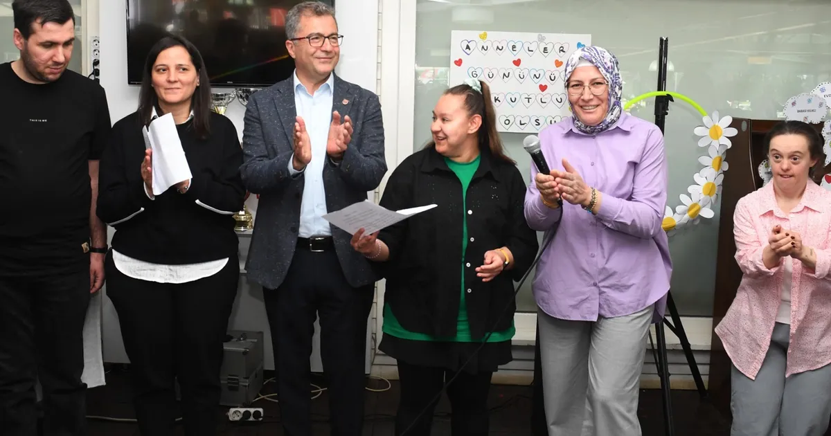 bursa-osmangazide-ozel-gereksinimli-bireyler-cok-mutlu-Xs7P52W2.webp
