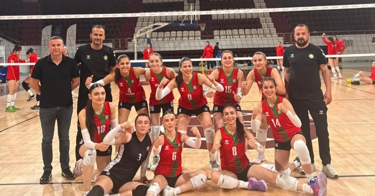 dbb-genc-kadinlar-voleybol-takimi-turkiye-sampiyonasina-galibiyetle-basladi-z1VZuAfl.webp