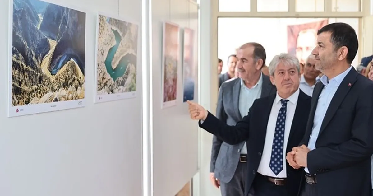 denizli-buyuksehir-ve-lafottan-ortak-sergi-su-hik-yeleri-3gFTgHW2.webp
