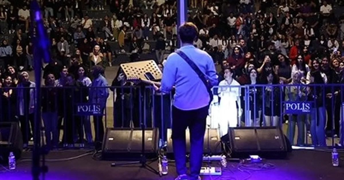 denizlide-genclik-konserleri-ile-bayram-coskusu-immy5BEt.webp
