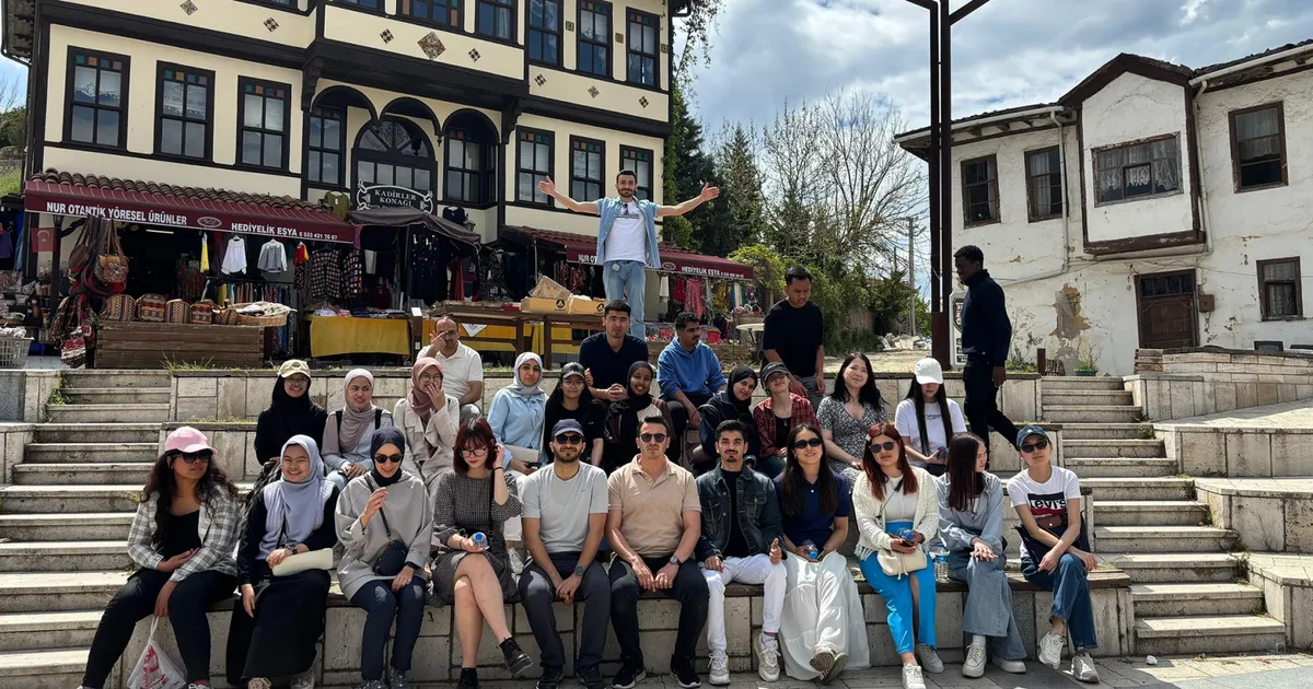 gencler-sakaryayi-buyuksehirle-kesfetti-3FhasLmB.webp