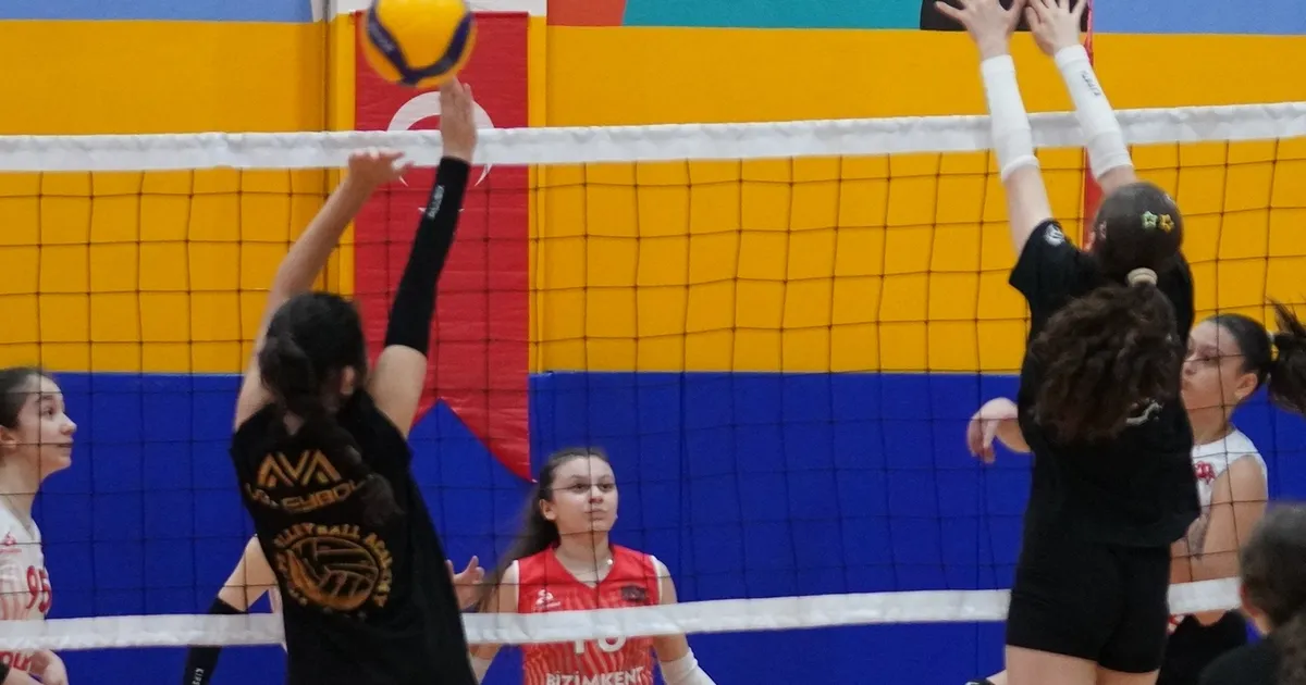 istanbul-beylikduzunde-voleybol-turnuvasi-basladi-teKggnHt.webp