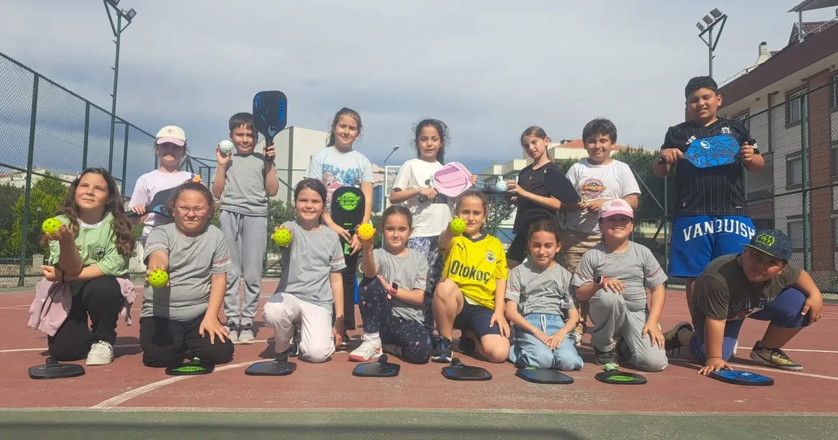 izmirde-pickleball-ligi-heyecani-cRyYasjl.webp