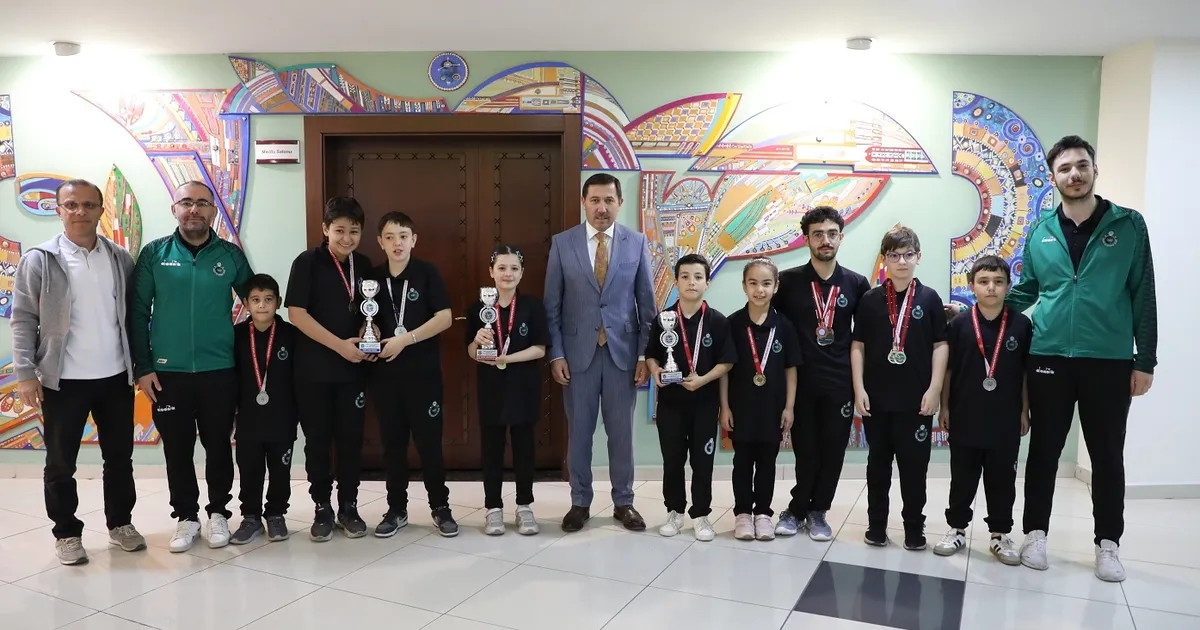 karatayin-gururlarindan-baskan-kilcaya-ziyaret-T95rkEkz.webp