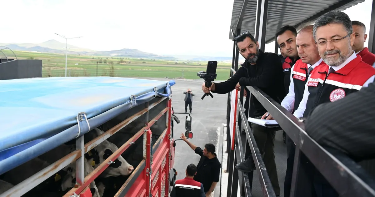 kayseri-besinci-kontrol-noktasi-oldu-veteriner-yol-kontrol-ve-denetim-istasyonu-faaliyette-8jhQrTsz.webp