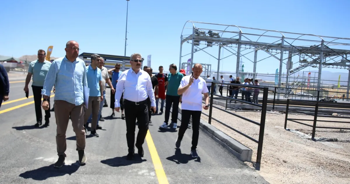 kayseri-melikgazide-kurban-hazirliklari-basladi-TcLqiyaz.webp