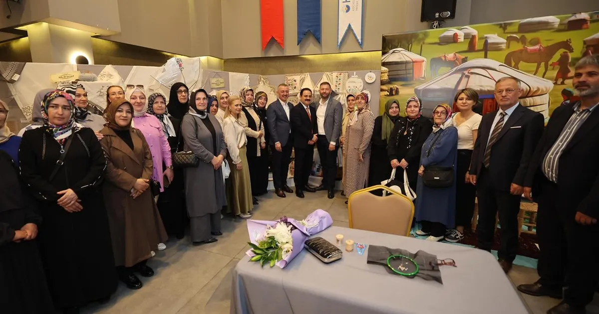 ko-mek-basiskele-ilce-sergisinde-tarim-vurgusu-TOSyAwGC.webp
