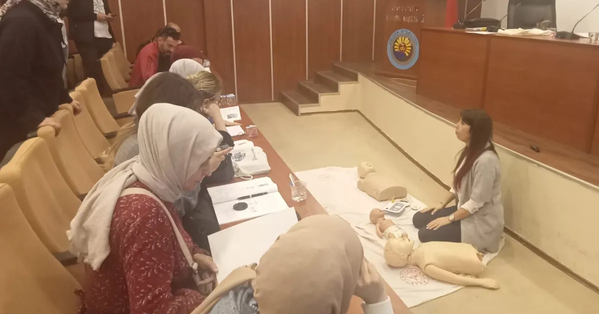 kocaeli-golcukte-personele-ilk-yardim-egitimi-515BPylf.webp
