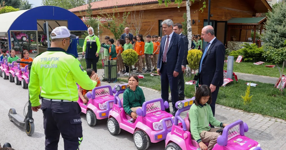 konya-selcukludatrafik-egitim-parkina-ziyaret-aJqTyjeQ.webp