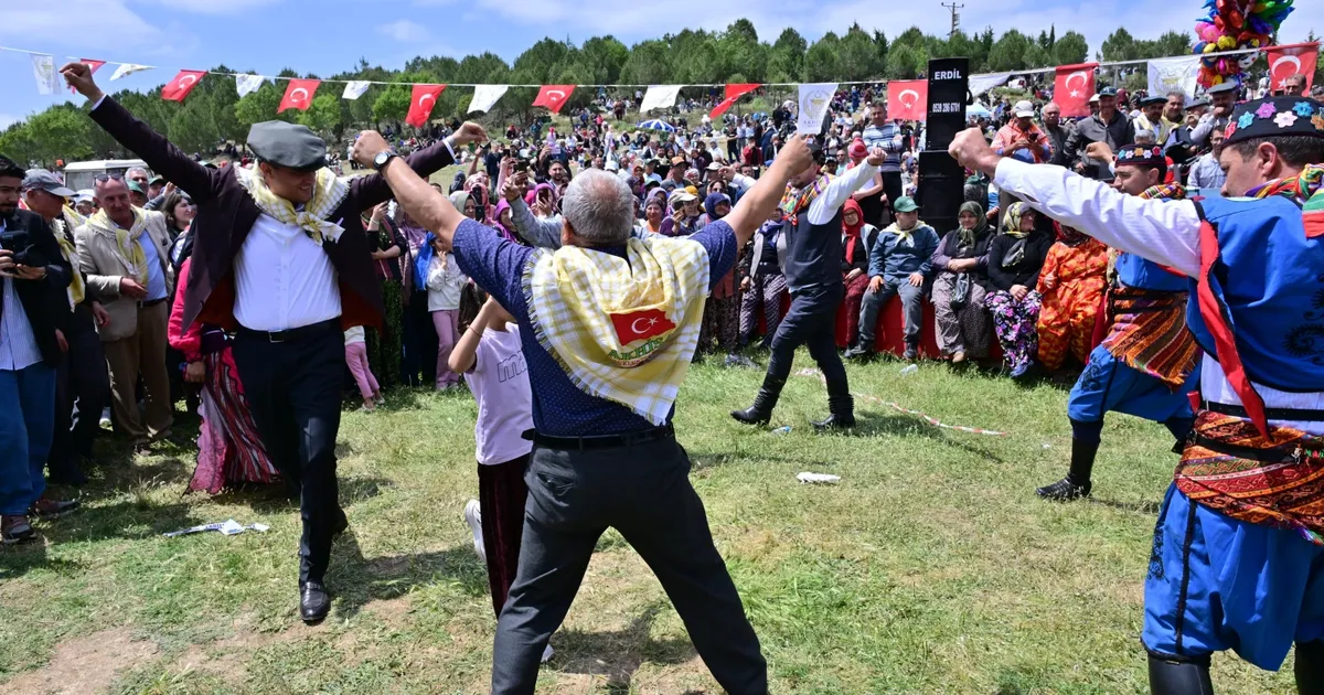 manisa-akhisarda-yoruk-kulturu-yasatildi-DxacxxOj.webp