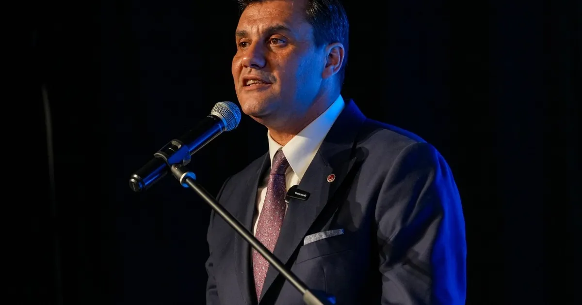 manisa-buyuksehir-yeni-nesil-uygulamalarini-tanitti-e7HsduLb.webp