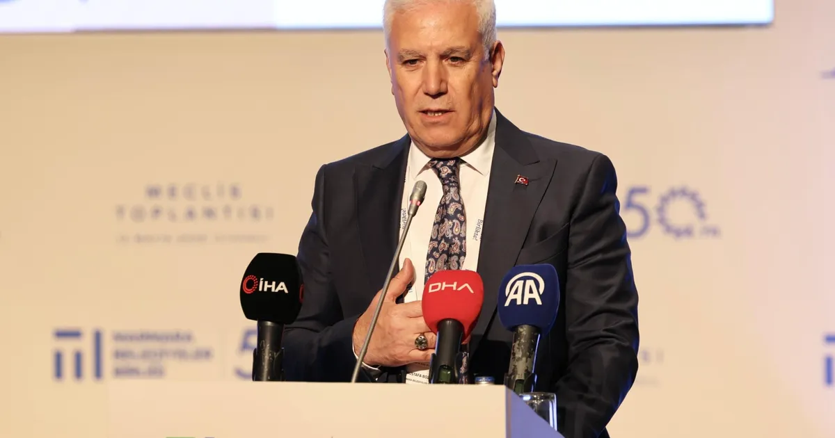 mustafa-bozbey-marmara-denizi-can-cekisiyor-birlikte-kurtaralim-aLRWRrni.webp