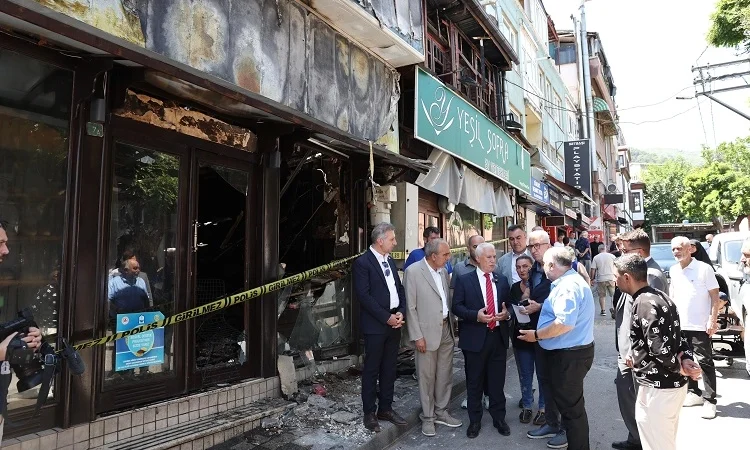 Başkan Mustafa Bozbey’den yangında zarar gören bölgelere ziyaret