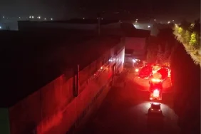 Düzce'de mobilya fabrikasında yangın