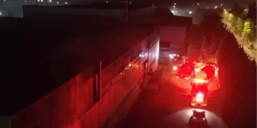Düzce'de mobilya fabrikasında yangın
