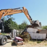 Bursa Osmangazi'de sit alanına yapılan kaçak yapılar yıkıldı